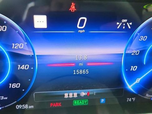 Used 2025 Mercedes-Benz EQE 350+ Sedan image 38