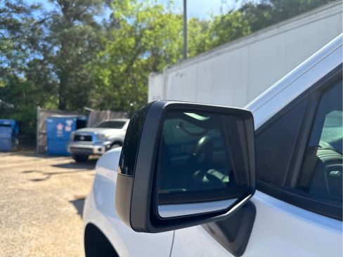 Used 2022 Chevrolet Silverado 1500 LT Trail Boss w/ LT Trail Boss Premium Package image 17