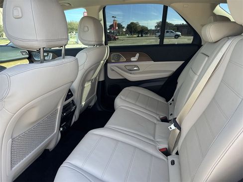 Used 2024 Mercedes-Benz GLE 580 4MATIC image 29