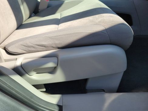 Used 2013 Honda CR-V LX image 7