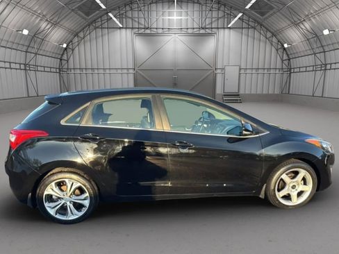 Used 2014 Hyundai Elantra GT w/ Option Group 02 image 5