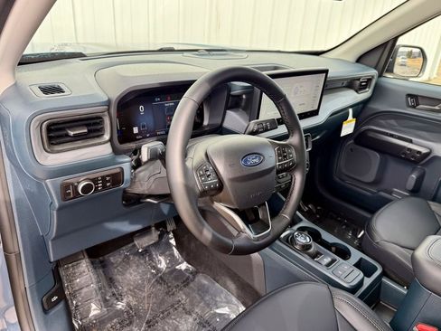 New 2026 Ford Maverick Lariat w/ Black Appearance Package AWD/4WD image 9