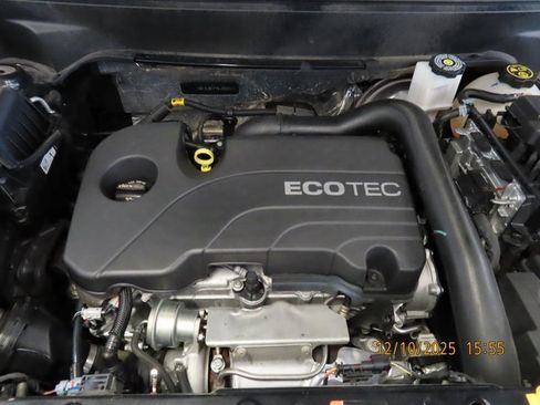 Used 2022 GMC Terrain SLE w/ Driver Convenience Package image 35