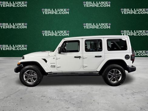 Used 2022 Jeep Wrangler Unlimited Sahara w/ LED Lighting Group image 10