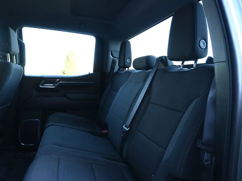 Used 2024 Chevrolet Silverado 1500 LT Trail Boss image 4