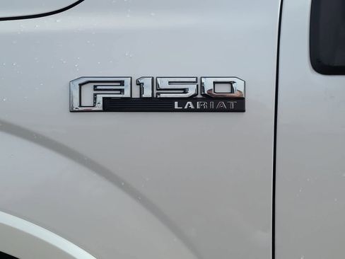 Used 2018 Ford F150 Lariat w/ Equipment Group 502A Luxury image 15