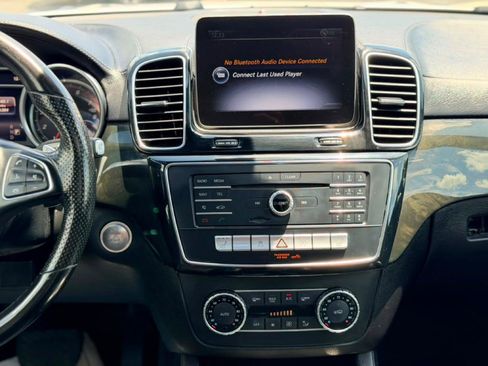 Used 2019 Mercedes-Benz GLS 450 4MATIC w/ Premium 1 Package image 32