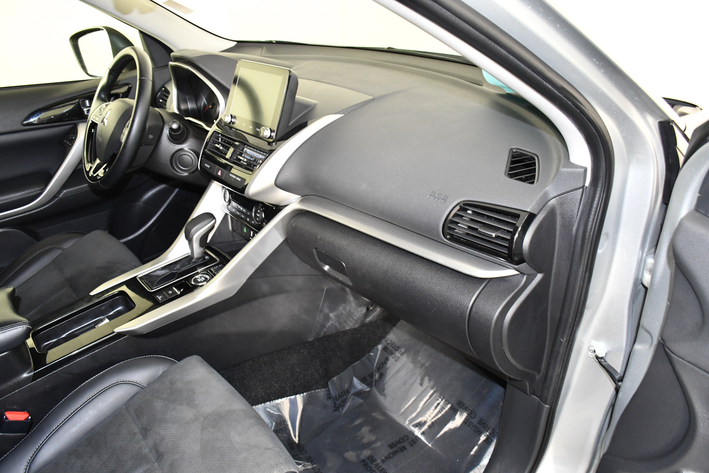 Used 2025 Mitsubishi Eclipse Cross SE AWD/4WD image 39