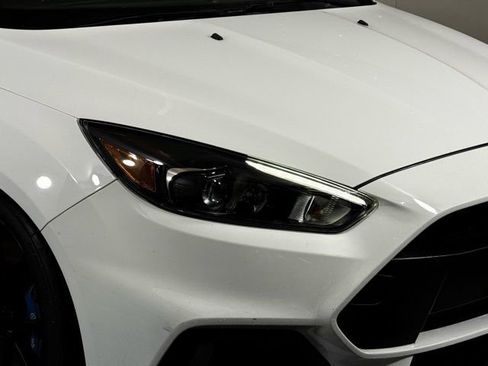 Used 2017 Ford Focus RS image 15