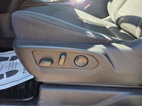 Used 2023 Chevrolet Silverado 1500 RST image 19