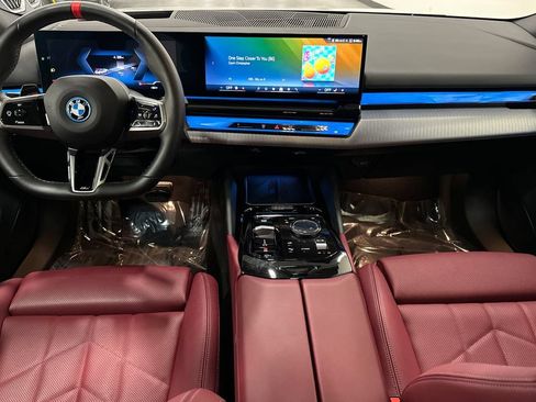Used 2025 BMW i5 M60 w/ Premium Package AWD/4WD image 15