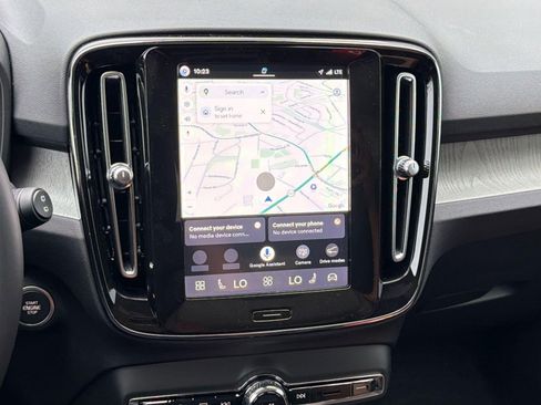 New 2026 Volvo XC40 B5 Core image 20