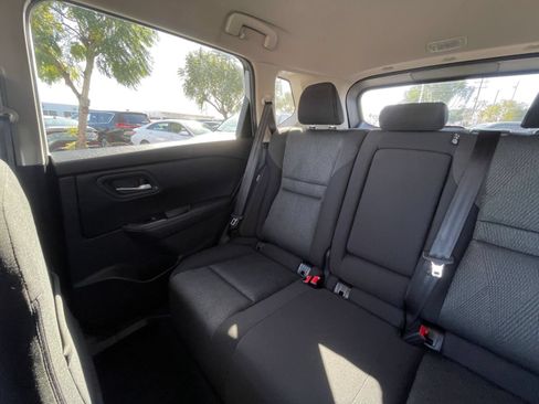 Used 2025 Nissan Rogue SV FWD image 41