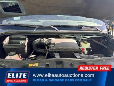 Used 2019 Mercedes-Benz Sprinter 170 image 14