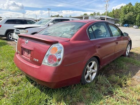 Used 2004 Nissan Altima 2.5 S FWD image 4