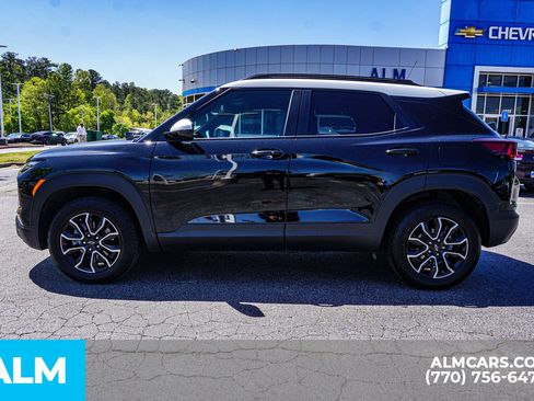 Used 2025 Chevrolet TrailBlazer ACTIV w/ Convenience Package AWD/4WD image 9