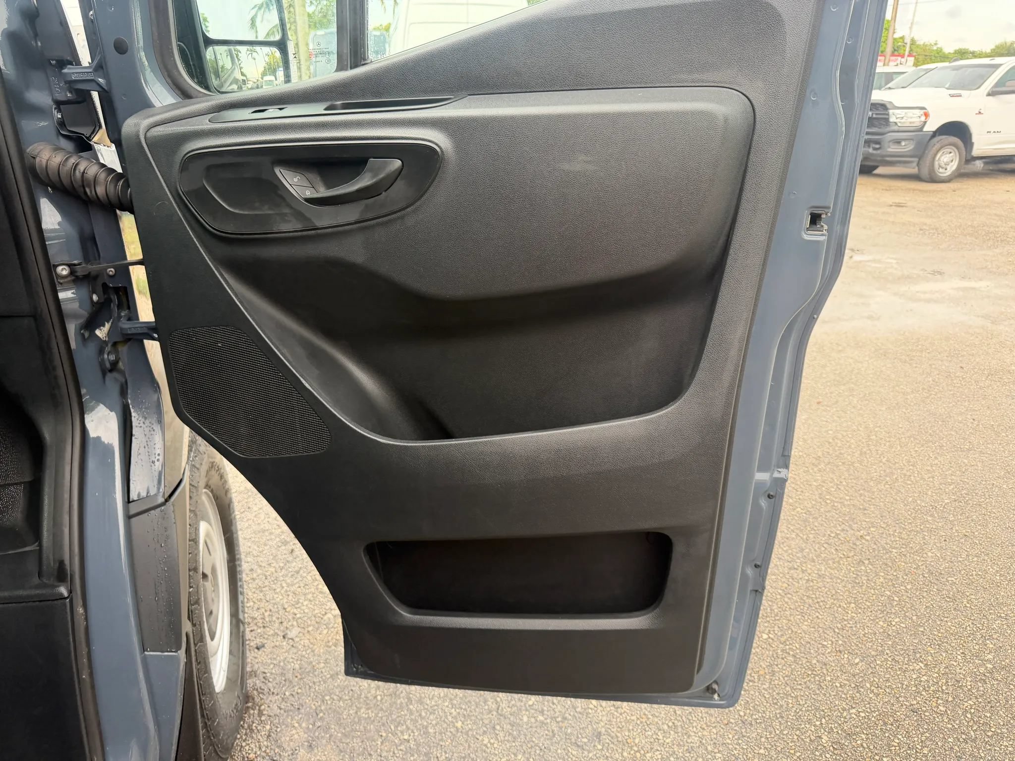 Used 2019 Mercedes-Benz Sprinter 170 image 14