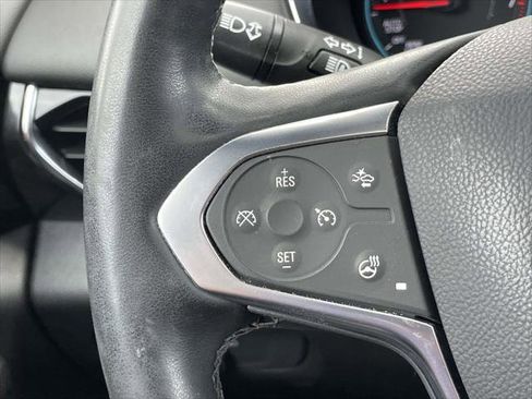 Used 2023 Chevrolet Traverse RS image 22