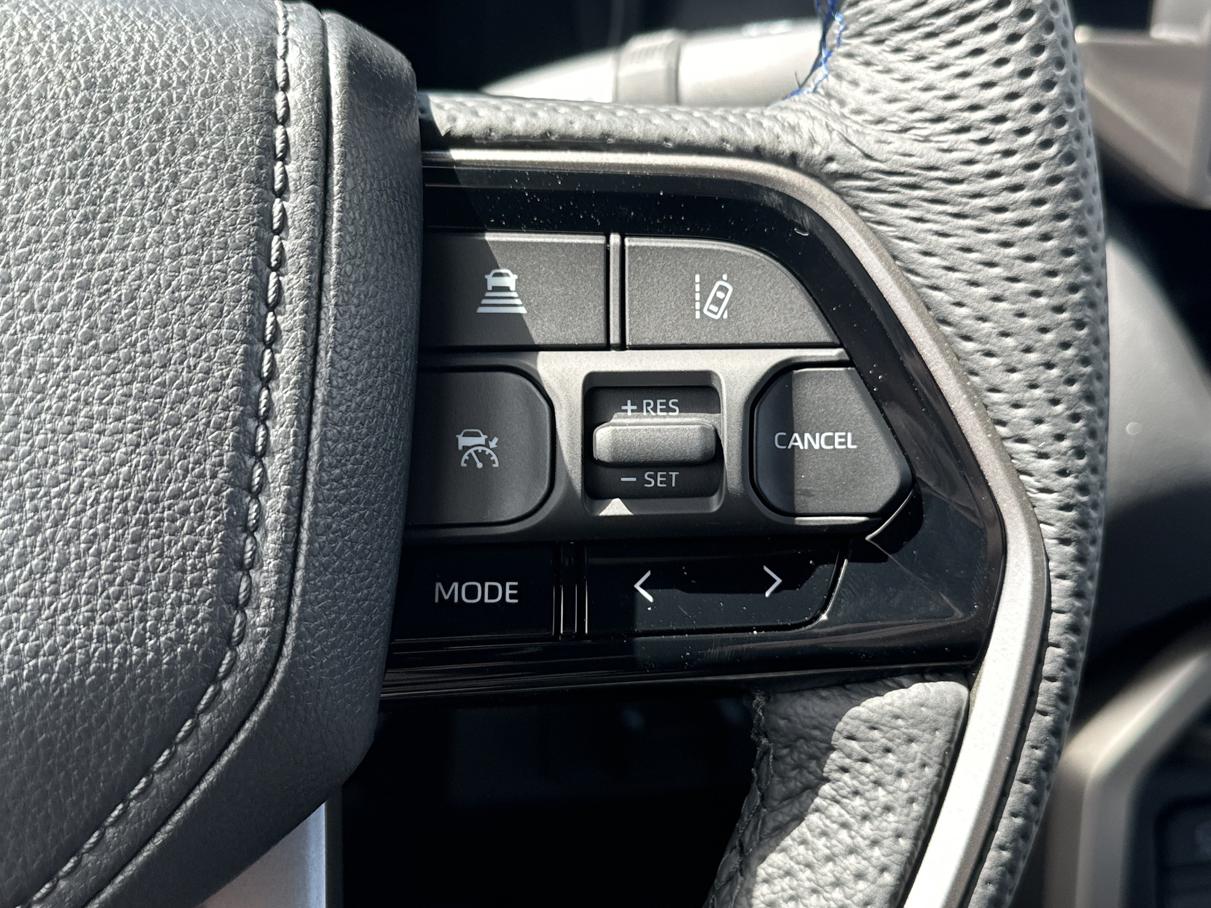 Used 2026 Toyota Tundra Platinum AWD/4WD image 19