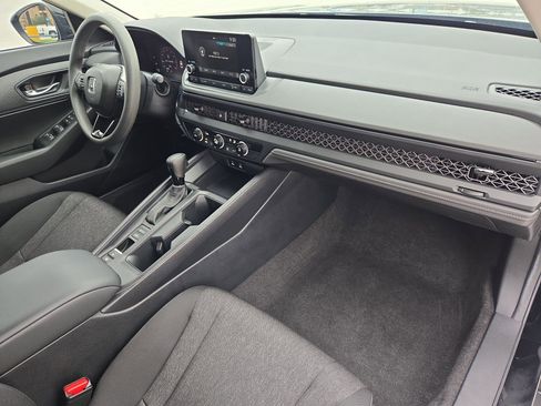Used 2024 Honda Accord LX image 31