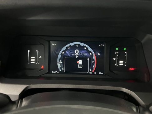 Used 2025 Toyota Tacoma SR5 image 17