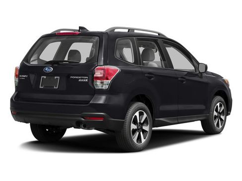 Used 2017 Subaru Forester 2.5i w/ Alloy Wheel Package AWD/4WD image 3