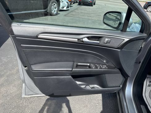 Used 2020 Ford Fusion Titanium image 16