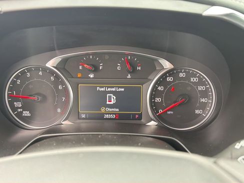 Used 2025 Chevrolet Blazer LT image 10