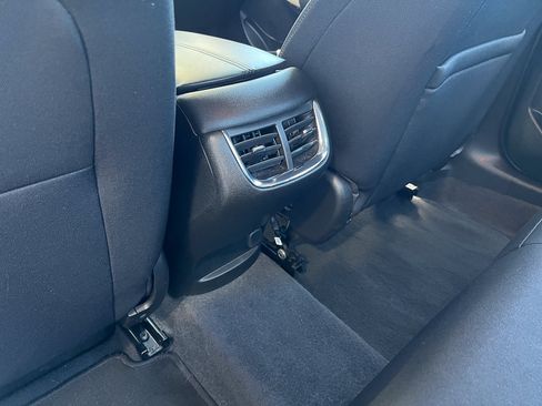 Used 2023 Chevrolet Malibu LT FWD image 27