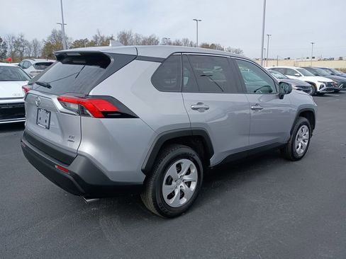 Used 2024 Toyota RAV4 LE image 8