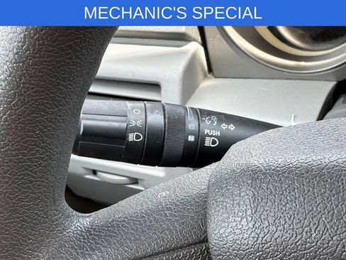 Used 2008 Dodge Avenger SE FWD image 18