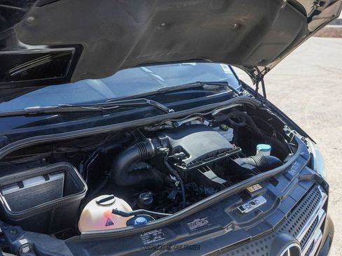 Used 2017 Mercedes-Benz Sprinter 3500 image 18