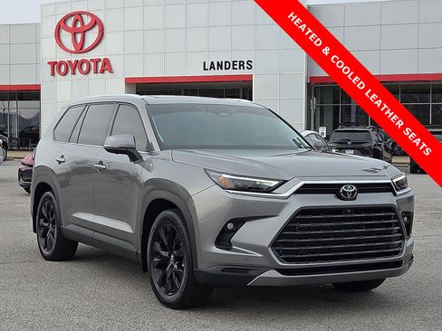 Used 2025 Toyota Grand Highlander AWD Hybrid image 1