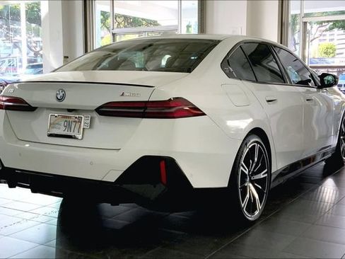 Used 2024 BMW i5 M60 w/ Premium Package AWD/4WD image 6