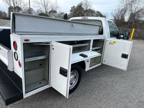 Used 2016 Ford F250 XL w/ Power Equipment Group image 28