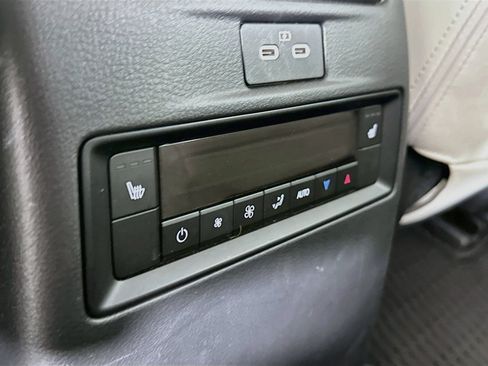 Used 2024 MAZDA CX-90 Plug-In Hybrid w/ Premium Plus AWD/4WD image 28