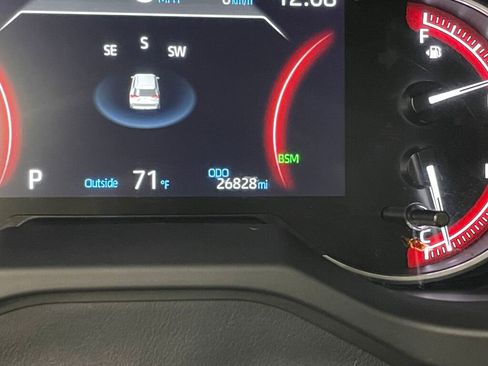 Used 2024 Toyota RAV4 Adventure image 16