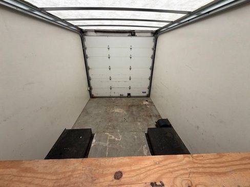 Used 2022 Ford E-450 and Econoline 450 Super Duty w/ Power Windows & Locks Group RWD image 12