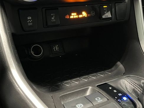 Used 2023 Toyota RAV4 XLE w/ Convenience Package AWD/4WD image 25