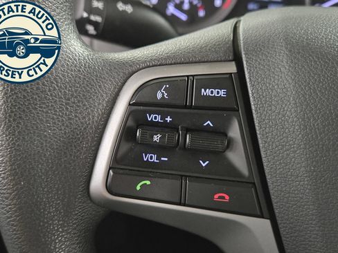 Used 2018 Hyundai Elantra SEL FWD image 12