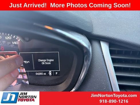 Used 2021 Chevrolet Trax LT w/ Sport Edition image 10