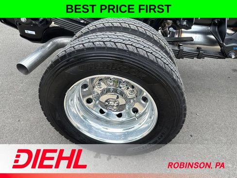 New 2026 RAM 5500 Tradesman w/ Chrome Appearance Group AWD/4WD image 11