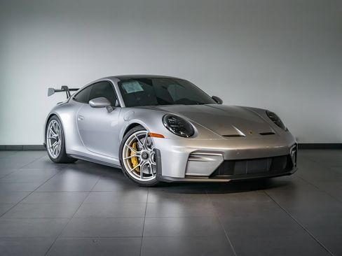 Certified 2026 Porsche 911 GT3 image 9