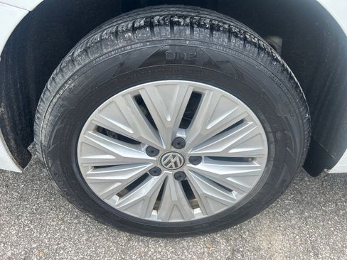 Used 2019 Volkswagen Jetta S w/ Driver Assistance Package FWD image 19