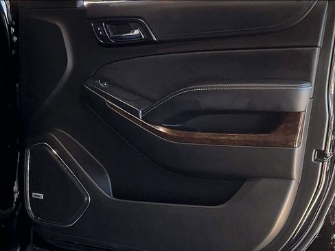 Used 2017 Chevrolet Tahoe LT image 24