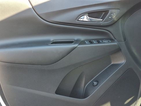 Certified 2023 Chevrolet Equinox LT image 13