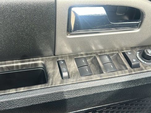 Used 2016 Ford Expedition Limited w/ Equipment Group 301A image 12