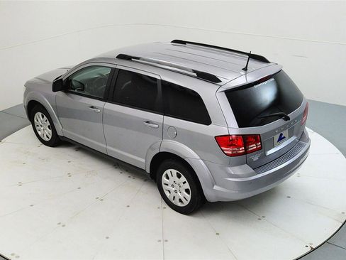 Used 2020 Dodge Journey SE image 15