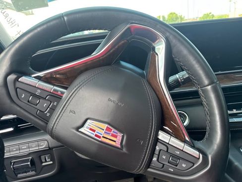 Used 2022 Cadillac Escalade Sport Platinum w/ Heavy-Duty Trailer Package AWD/4WD image 23