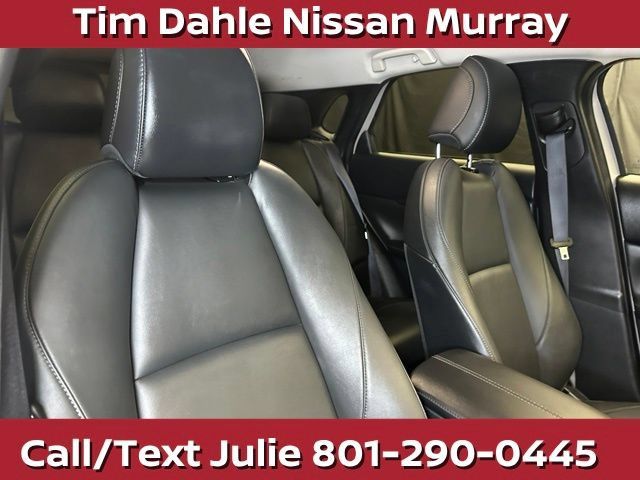 Used 2024 MAZDA CX-30 AWD 2.5 S w/ Select Sport Pkg image 16